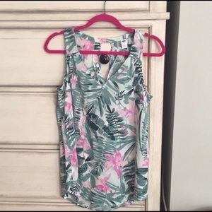 Old Navy Tropical sleeveless shirt Sz Medium